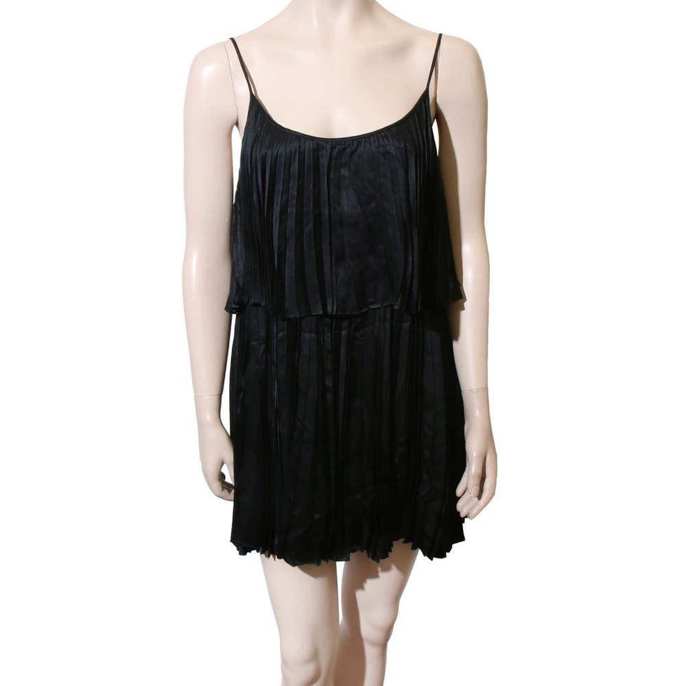 Halston Heritage Silk Pleated Black Dress – Size US 4